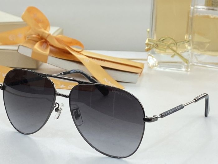 Louis Vuitton Sunglasses Top Quality LVS00613